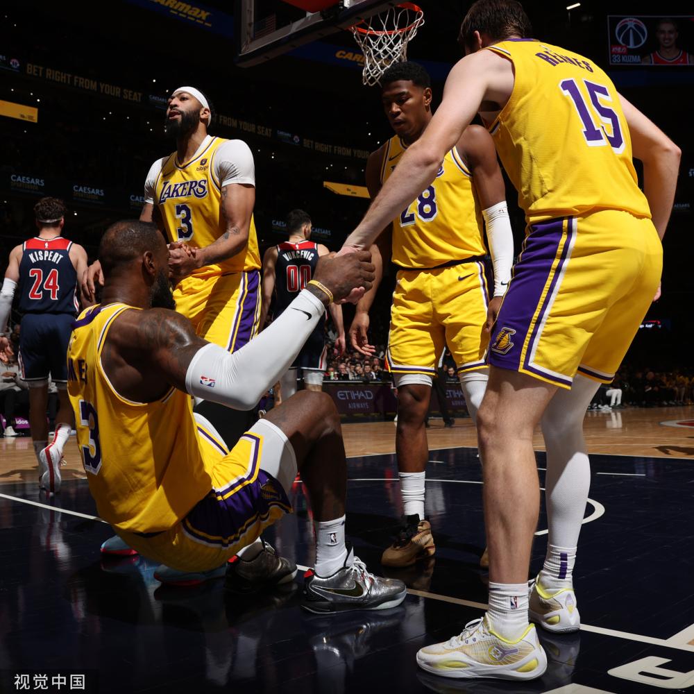 传球线路受 传球线路受