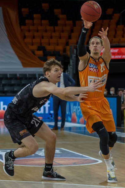 高压下保持 高压下保持